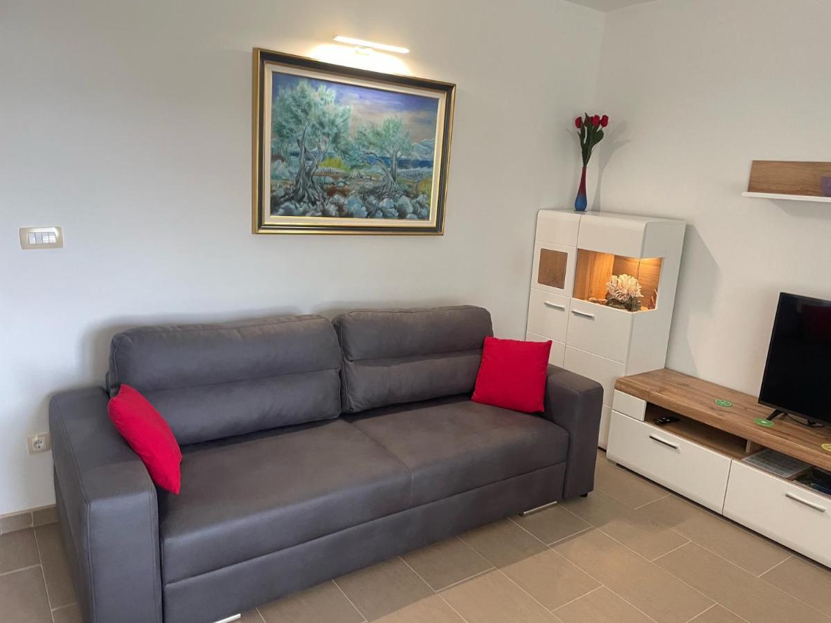 Lory Apartmani Dramalj Bagian luar foto