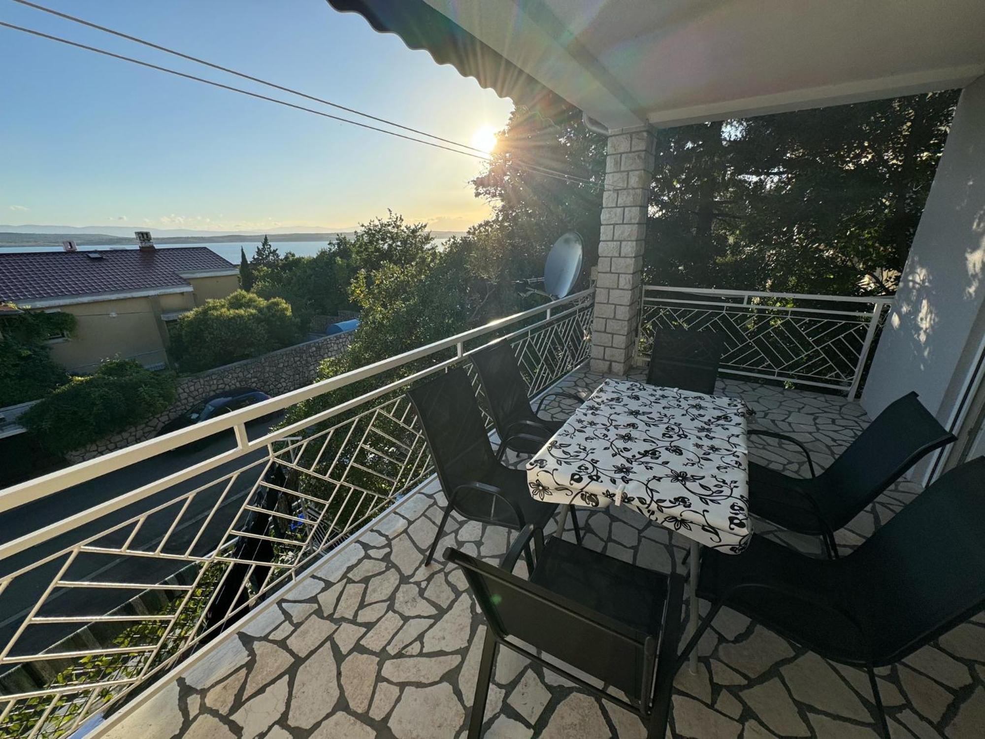 Lory Apartmani Dramalj Bagian luar foto