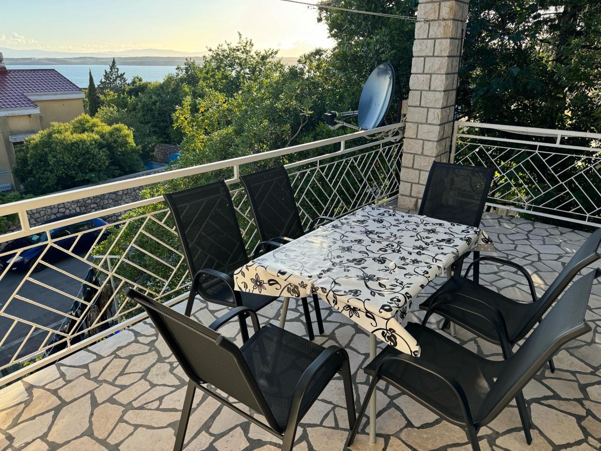 Lory Apartmani Dramalj Bagian luar foto