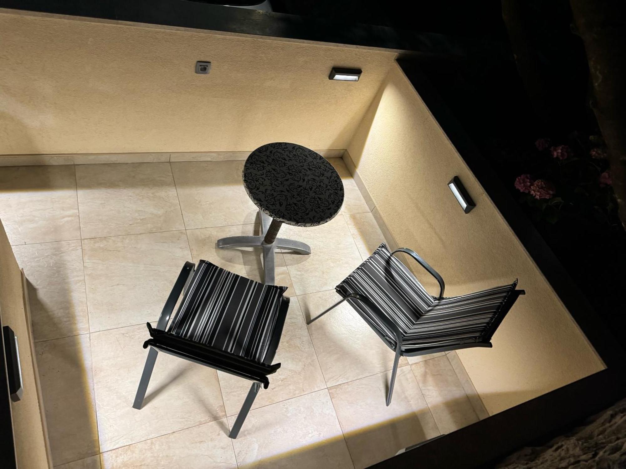Lory Apartmani Dramalj Bagian luar foto