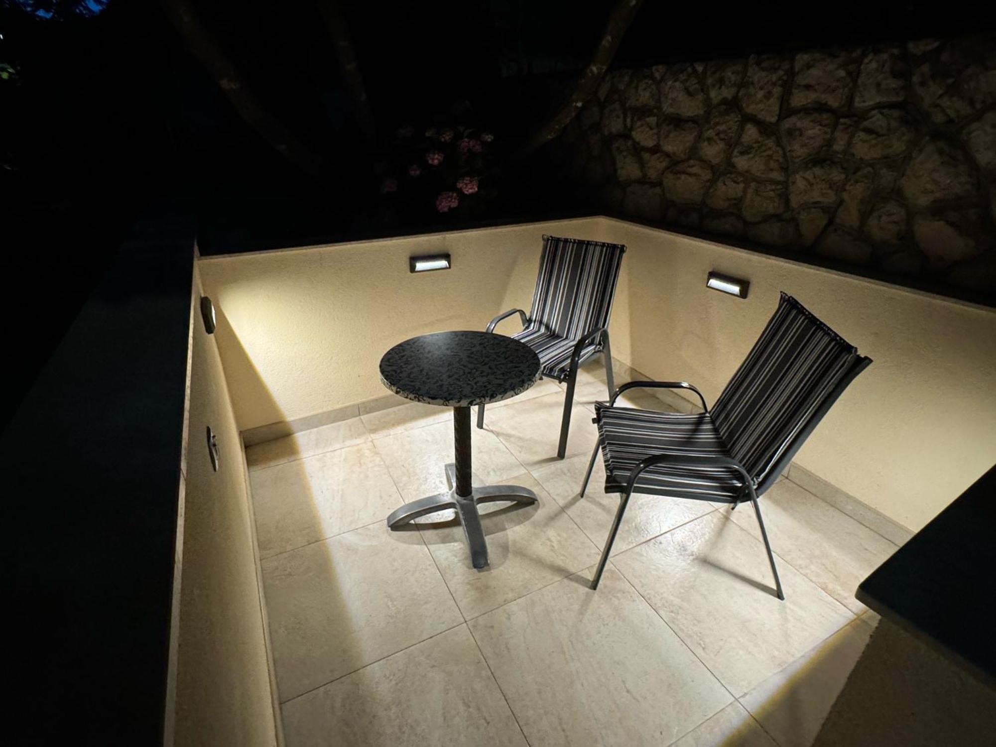 Lory Apartmani Dramalj Bagian luar foto