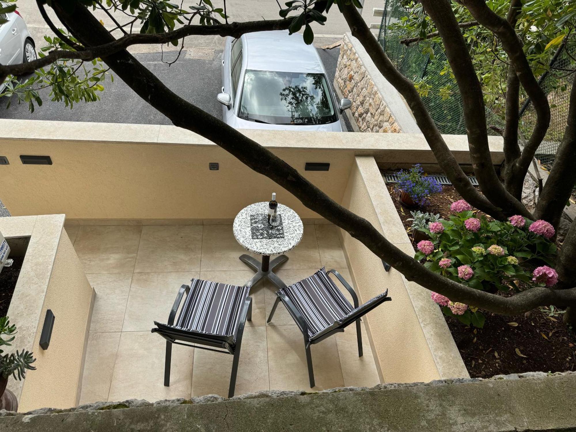 Lory Apartmani Dramalj Bagian luar foto